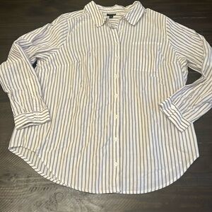 Torrid Size 2 white with grey stripes Button-Up Long sleeve shirt